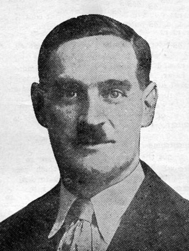 Headshot of Ralph Hodgson